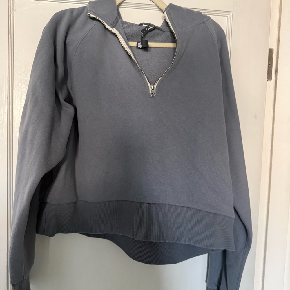 Vuori 1/4 Zip-Up Sweatshirt